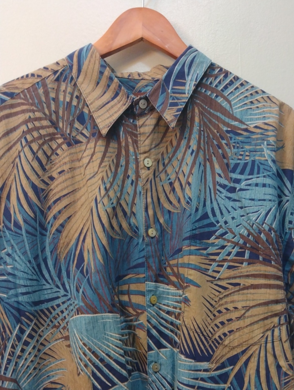 Tori Richard XL Blue/Tan Aloha Hawaiian Cotton Lawn Shirt (USA Made)